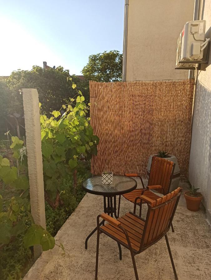 Lastva Holliday Rooms Budva Exterior photo