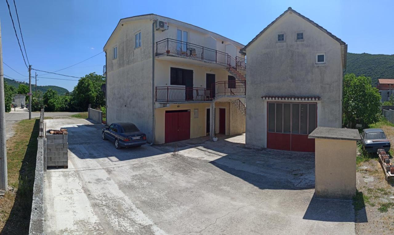 Lastva Holliday Rooms Budva Exterior photo