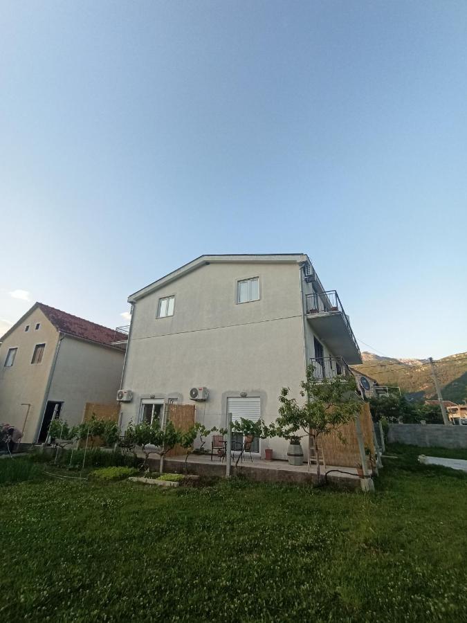 Lastva Holliday Rooms Budva Exterior photo